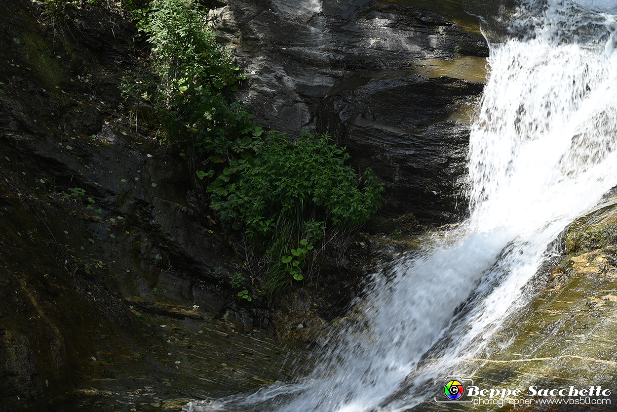 VBS_5275 - Novalesa, cascata, affreschi .jpg